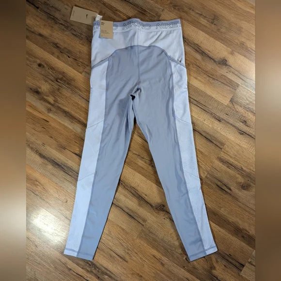 NWT Nike Pro Women's Medium Lavender Leggings - Picture 8 of 10